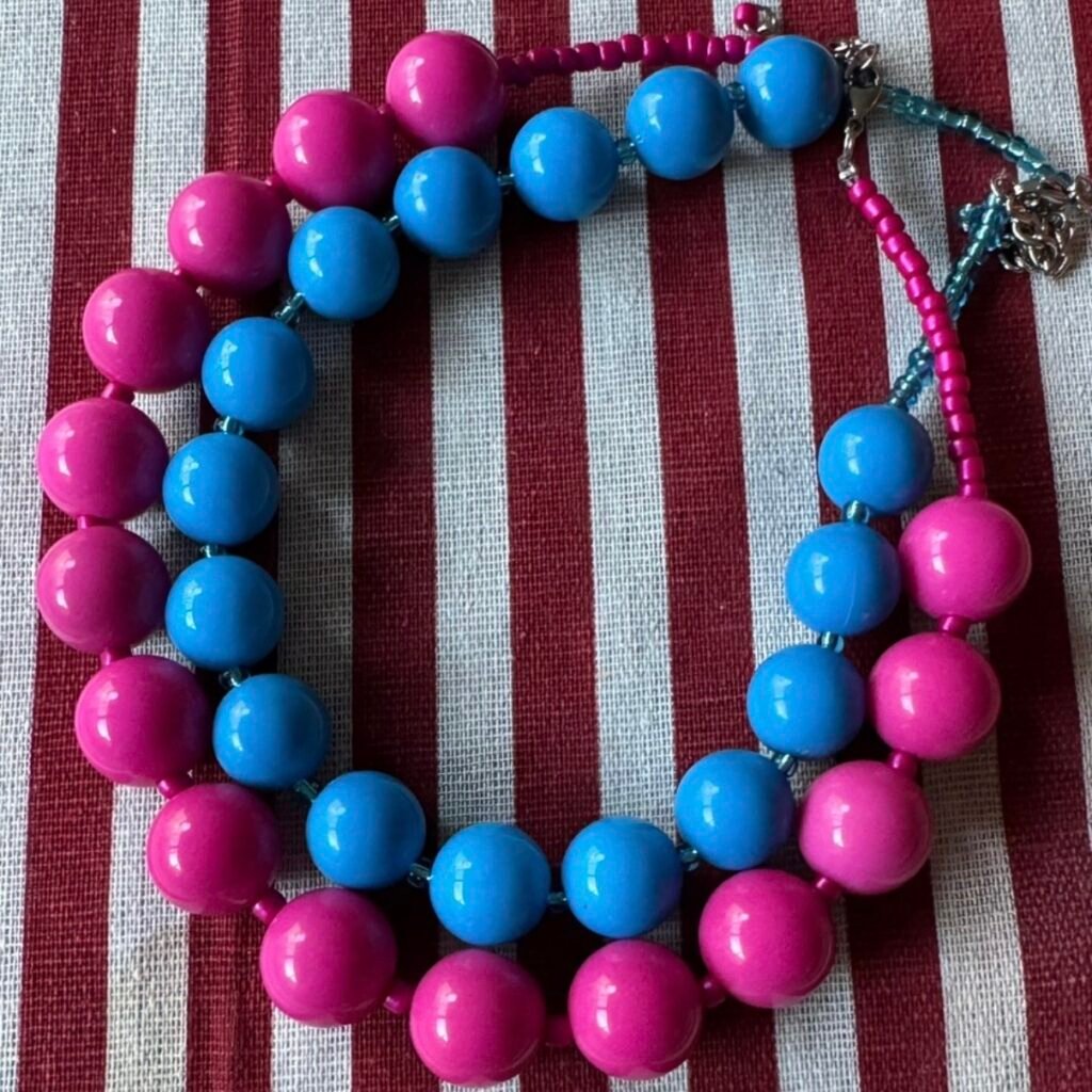 Collar bolitas (2)